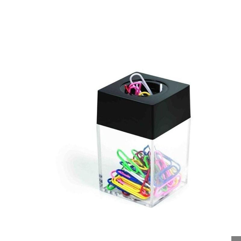 Clips holder i plast med magnet 70x40x40
