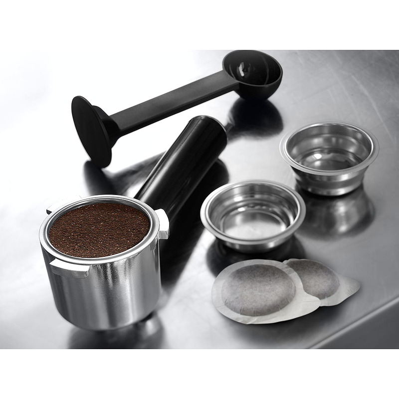De’Longhi Dedica Style EC685.BK Manuelle espressomaskiner, Sort - Billede 4
