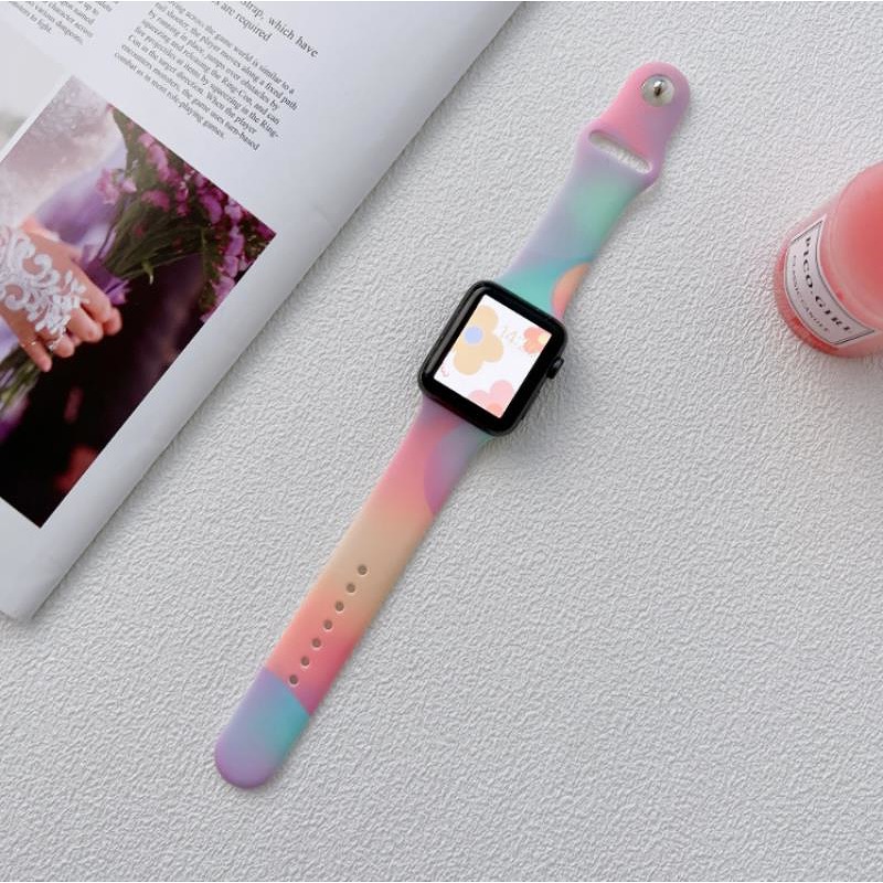 SILICONE STRAP APPLE WATCH 42/44/45/49MM (97+110) RAINBOW - Billede 2